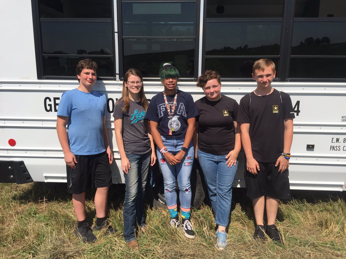 grf_ffa's tweet image. Land Use: Gary Allhands ,Grace Vice, Mikaila Key, Matthew Paree, Tomi Archey. 
Grace: 8th 
Tomi: 6th 
Matthew:5th 
Mikaila:2nd 
Everyone did a great job and enjoyed it! #WeAreGRF