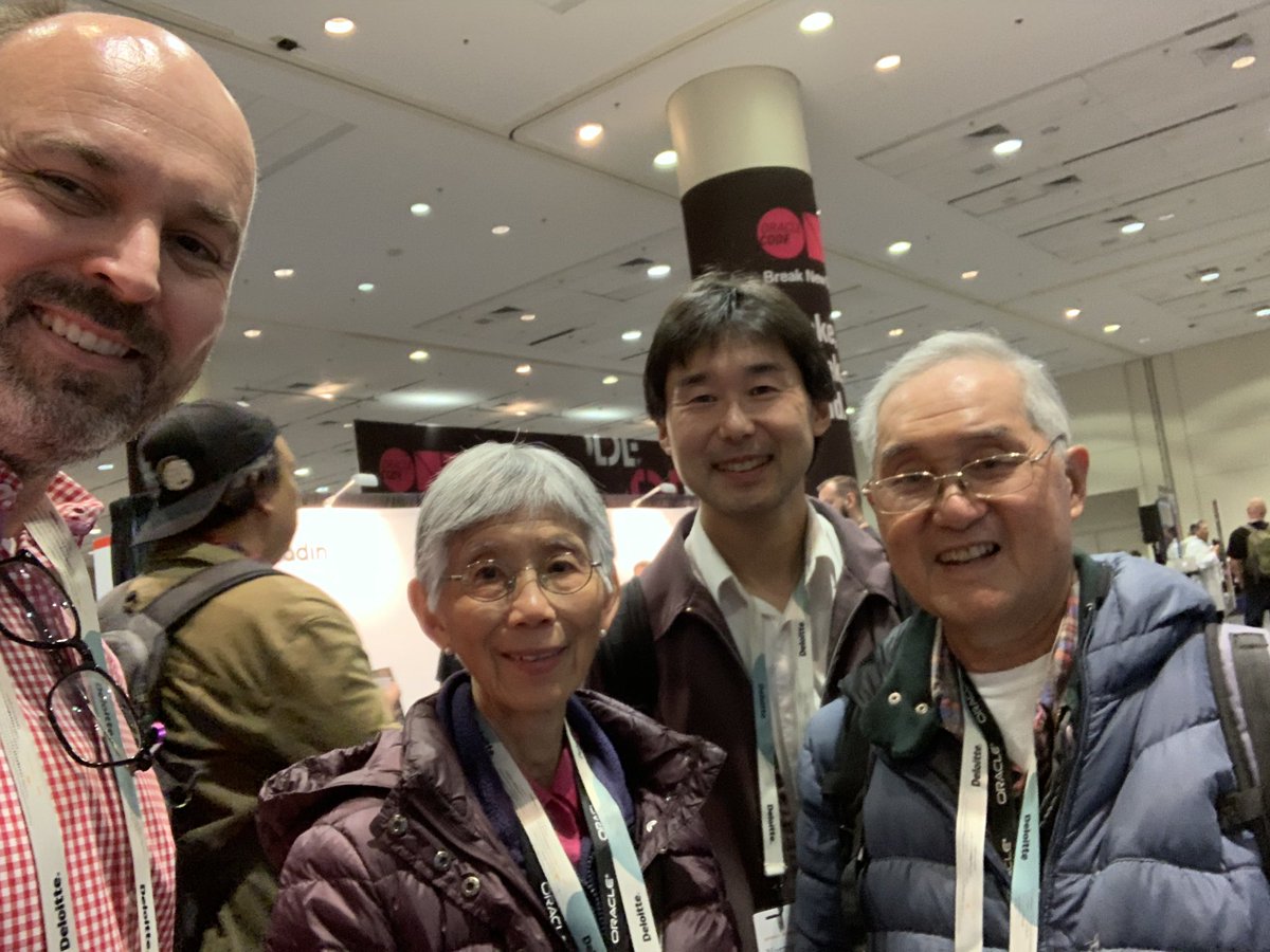 _JonSam's tweet image. It was an honor to meet Cheong Ng at our booth today. She worked 40 years at BNY, in the wire transfer department. @OracleCodeOne