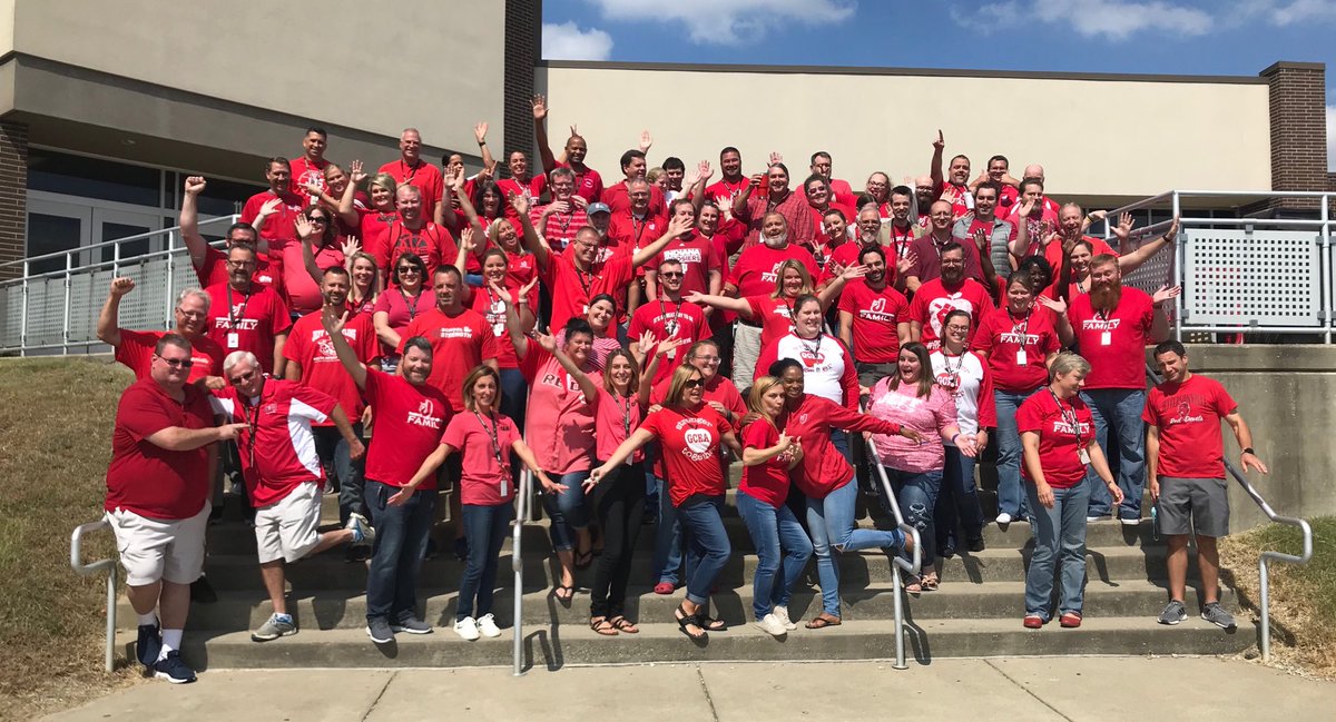 JHSRedDevils's tweet photo. It’s a great day to be a Jeff High Red Devil! #PDdayfun #1JeffHigh #WeareGCCS #RedforEd @GCCSchools @TheHyphenNews @RedDevils_WJHI https://t.co/srEBkqNmhG