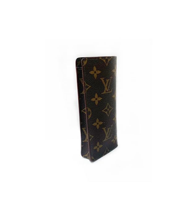Louis Vuitton eye glass case $145 no holds or discounts
