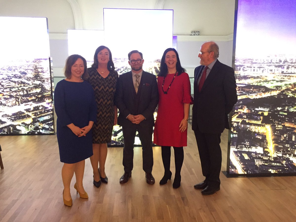 Dr Sandra Collins tweet media