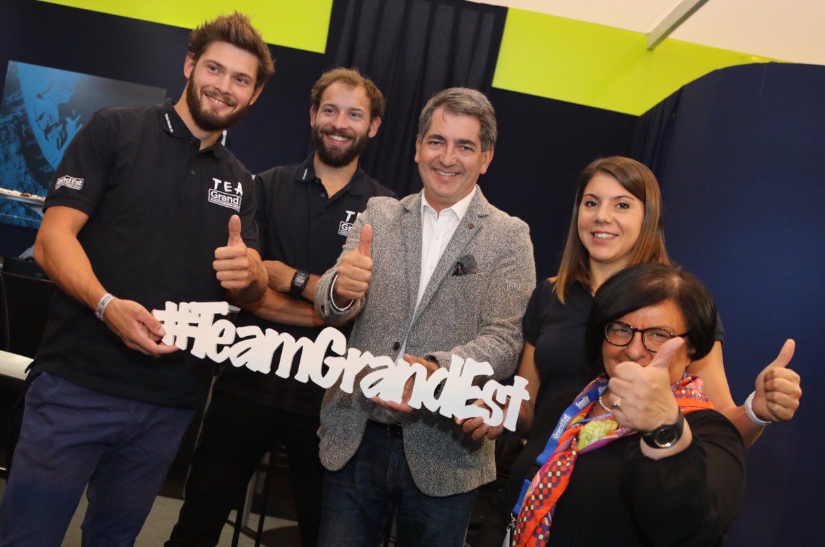 QuentinJaegli's tweet photo. Fin de journée sportive pour @JeanROTTNER en visite au @MoselleOpen, tournoi de 🎾 incontournable fortement soutenu par @regiongrandest
L’occasion d’encourager nos teamers #GrandEst : les frères #Onfroy & la talentueuse @FlippesLaura
& d’autres champions @tsonga7 @David__Goffin https://t.co/T6ko8FRoII
