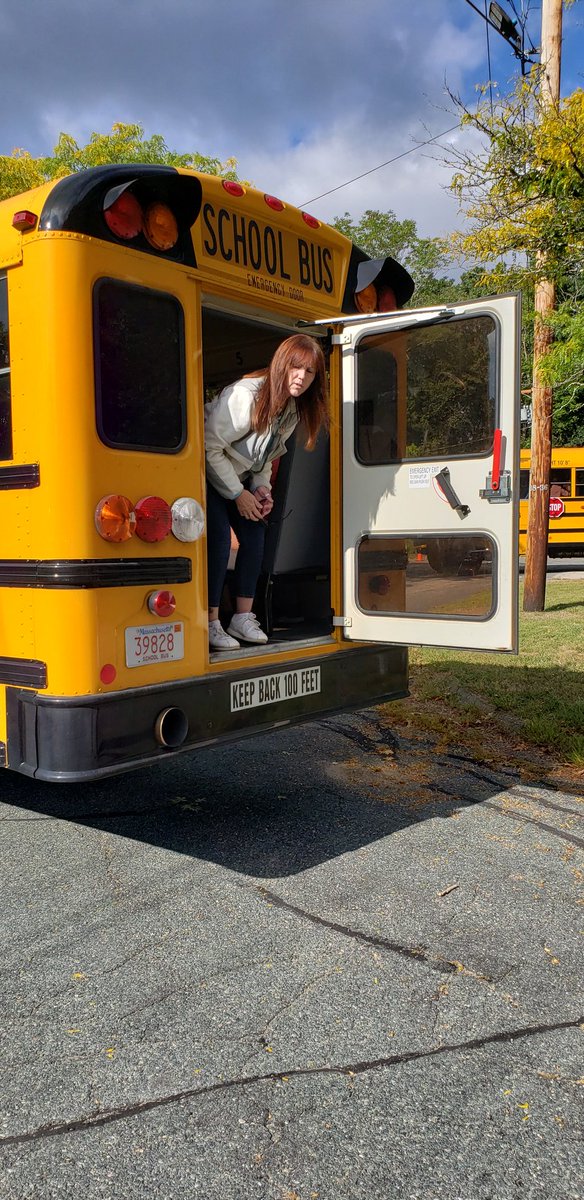 CushingSchool's tweet photo. Bus evacuation was successful. #safeschoolbus https://t.co/6L60UI8m1K