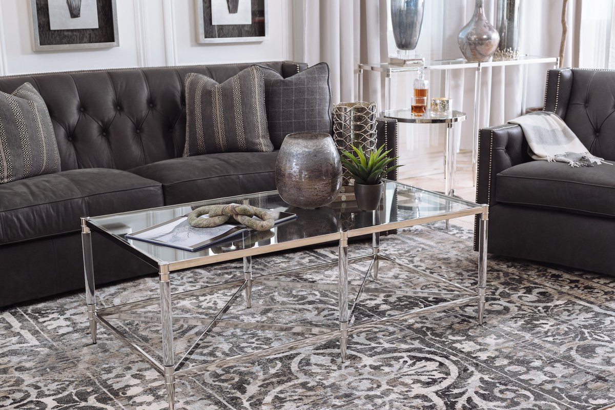 Mathis_Home's tweet photo. This sofa is not just a sofa. It's a place where you unwind after a long day of work.🖤https://t.co/lOqgdmutsl

#MathisStyle #YourStyleYourPrice #LivingRoom https://t.co/fjXkOSesTg