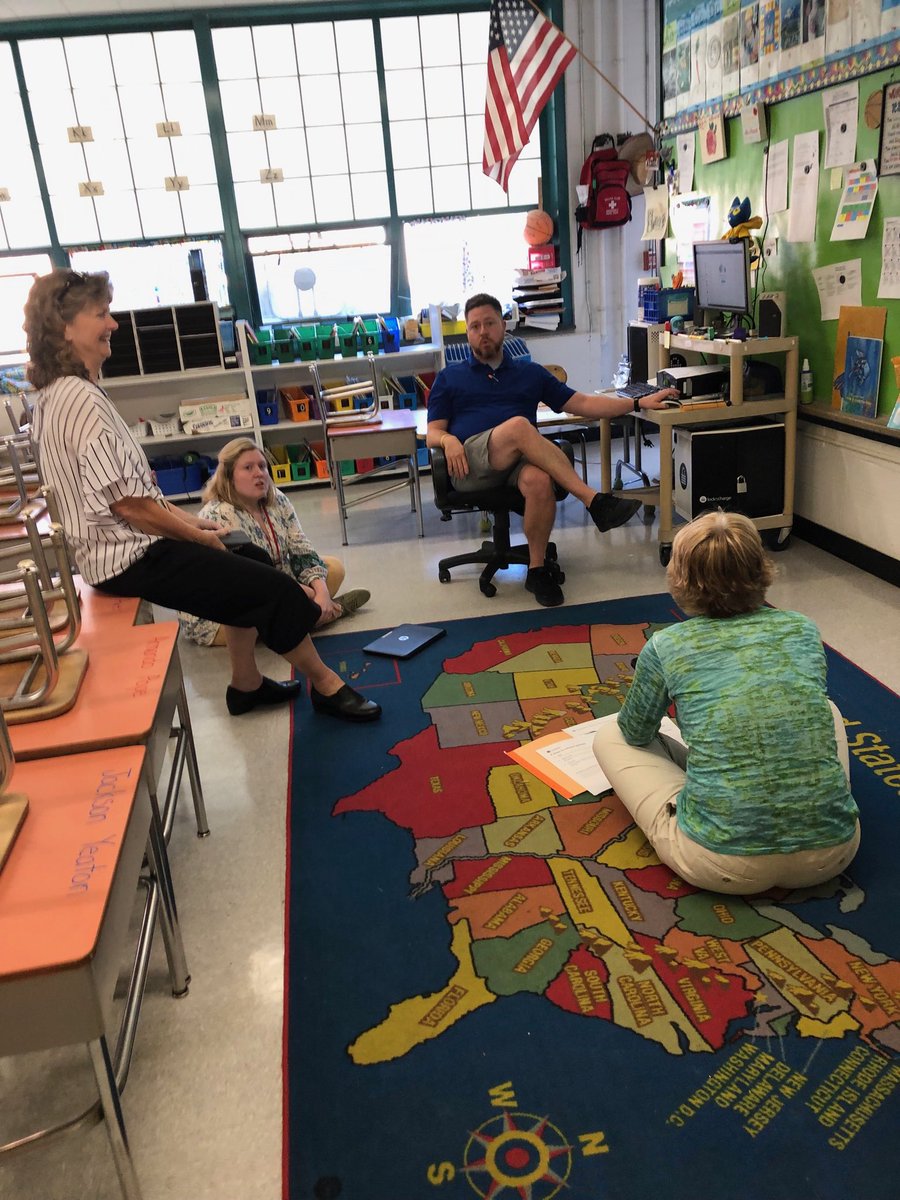 mrsjerr's tweet photo. #personalized PD for staff through an #edcamp model yields high engagement @allenl27882902 during staff meetings #interestbased #selfdirected #amazingstaff https://t.co/yvEHu7LUjP