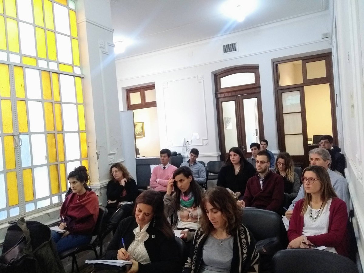 AAT_oficial's tweet photo. ➡ 📆 En estos momentos se lleva a cabo el segundo módulo del taller sobre "Praxis y Jurisprudencia Laboral" en nuestra sede de la AAT. ⚖
Disertantes: Dres. Horacio Rodríguez y Santiago Girado. https://t.co/7ePv3jdQti