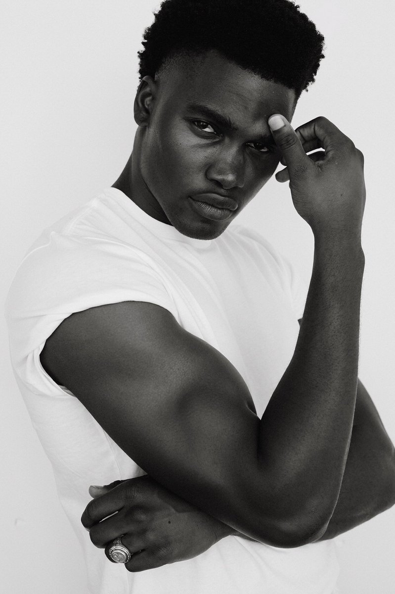 TheLateDuckBook's tweet photo. Author &amp; Actor Thaddeus J. LaGrone shot by Los Angeles Photographer Lucas Passmore #ThaddeusLaGrone #LucasPassmore #TheLateDuck #TheLateDuckBook https://t.co/JFTEjSZwbl