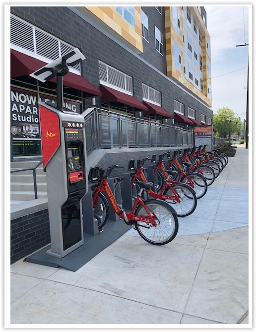 Great to see more #CapitalBikeshare stations being installed in our County due to investments by our Department of Public Works and Transportation! Even more are coming over the next week. To view all locations, please visit: secure.capitalbikeshare.com/map/
#PrinceGeorgesProud