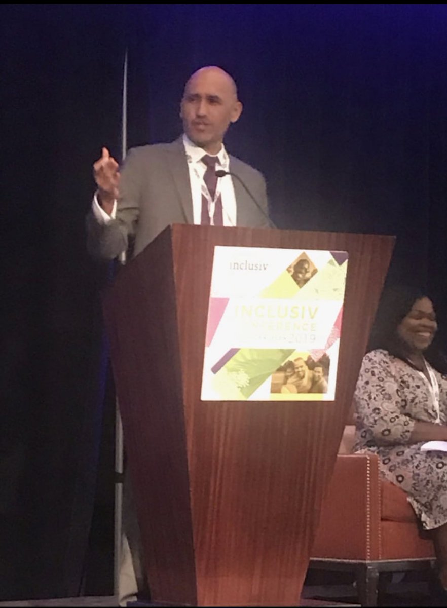 OpalEllyse's tweet photo. My partner in Multicultural Business Strategy at @CUNAMutualGroup Edgar Hernandez, and two of our biggest role models in the Credit Union Movement, Maurice Smith and Sheila Montgomery at #CDCUcon19 in LA🙌🏽  #CU_Thrive @AACUC https://t.co/dARteAELR6