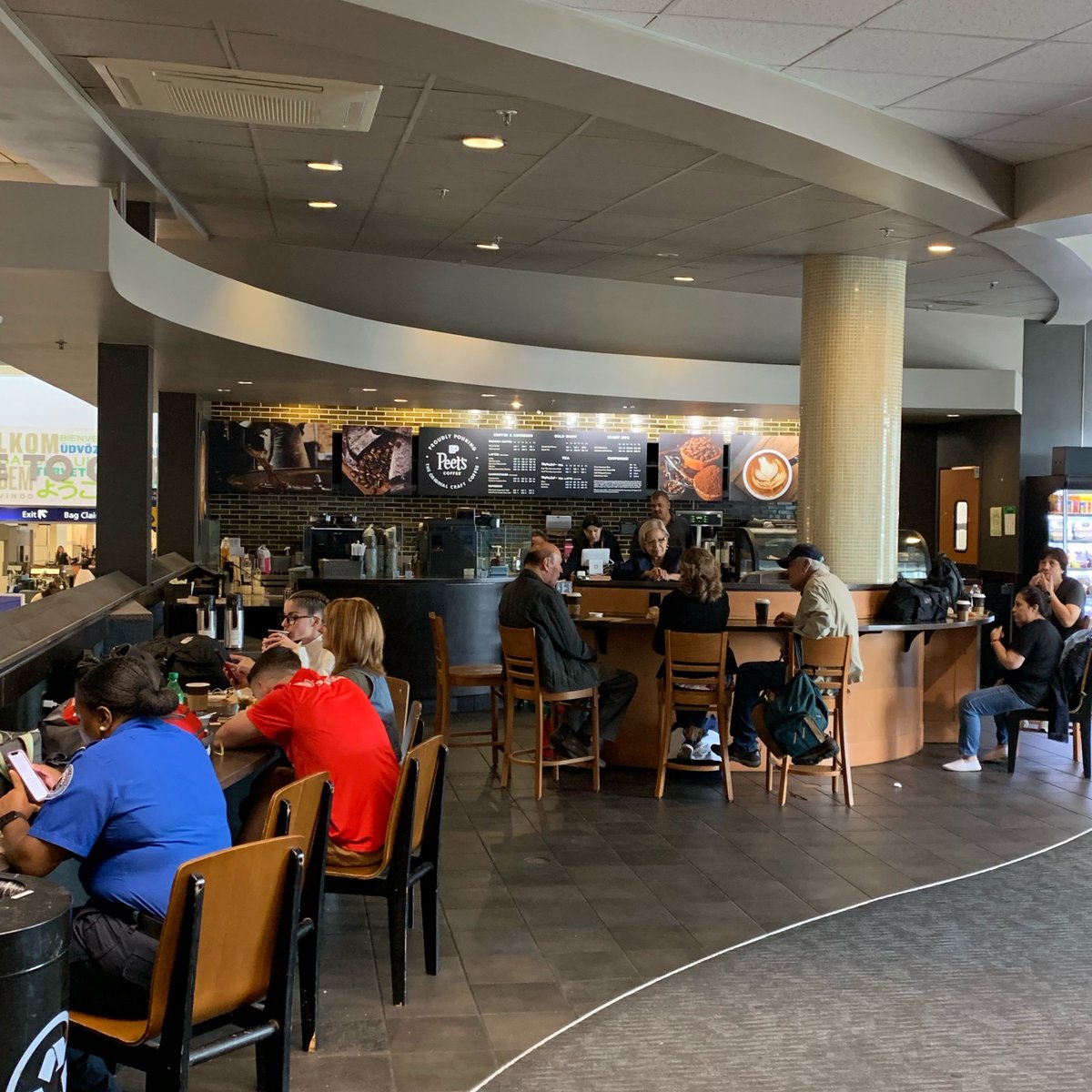 IFlyOAKland's tweet photo. Changes coming to OAK! Proudly Brewed by Peet's will become Oaklandish Coffee Collective in 2019/20.  Located Terminal 1, up the ramp, post security. 
#dineoak #idineOAK #oakeats2020 #tasteofoak #dinetheeastbayway #iflyoak #flyoakland #coffeetime #coffeeshop https://t.co/5JObIsLpo7