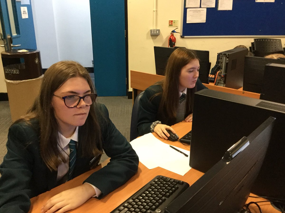 thornhill_td's tweet photo. Thank you again to @rkward and UU Magee for a fantastic day #soildworks #CAD #STEM https://t.co/UCSNz4u4ac