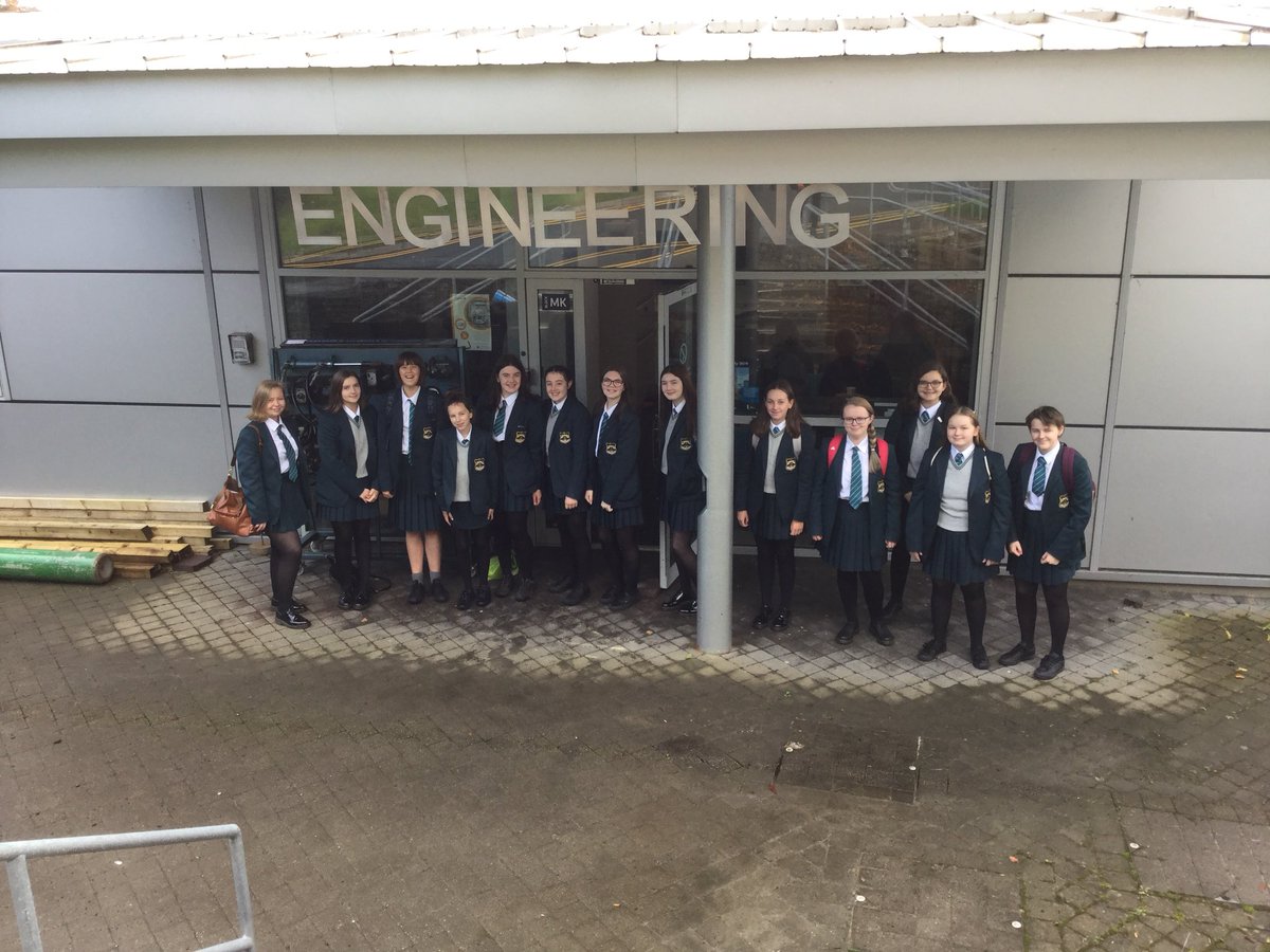 thornhill_td's tweet photo. Thank you again to @rkward and UU Magee for a fantastic day #soildworks #CAD #STEM https://t.co/UCSNz4u4ac