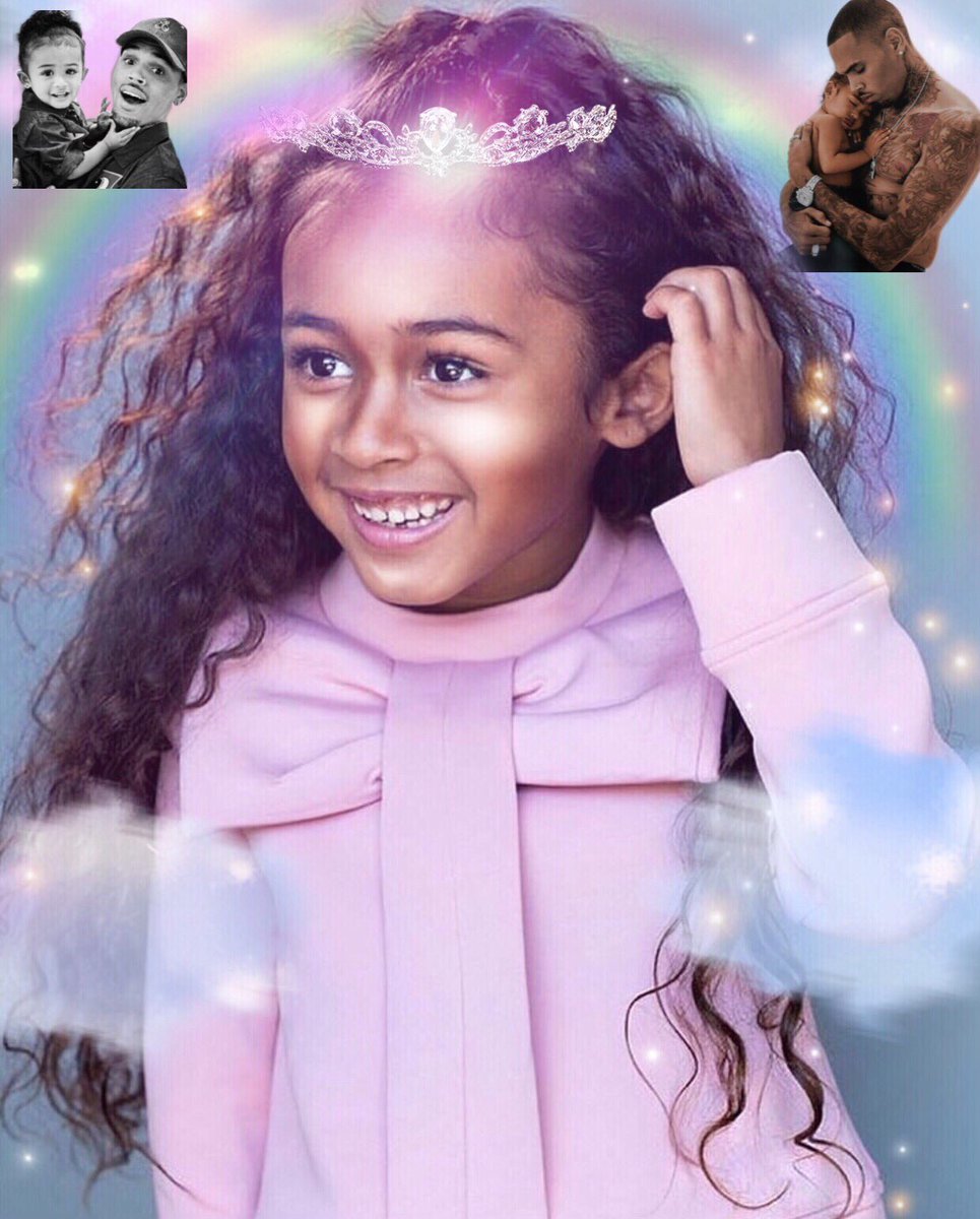 DanielleKearn15's tweet photo. My Edit of #RoyaltyBrown 👸🏽💖👑 With Tiara 👸🏽 clouds ⛅️ , Rainbow 🌈And Her wonderful father @chrisbrown 👸🏽🤴🏽💖💙#chrisbrownofficial #teambreezy❤️ #Teambreezy4life💕 #christopherMauriceBrown #RoyaltyBrownofficial #royaltybrown #chroyalty 💖💙#royaltybrownedit https://t.co/sCIUn5CBe3