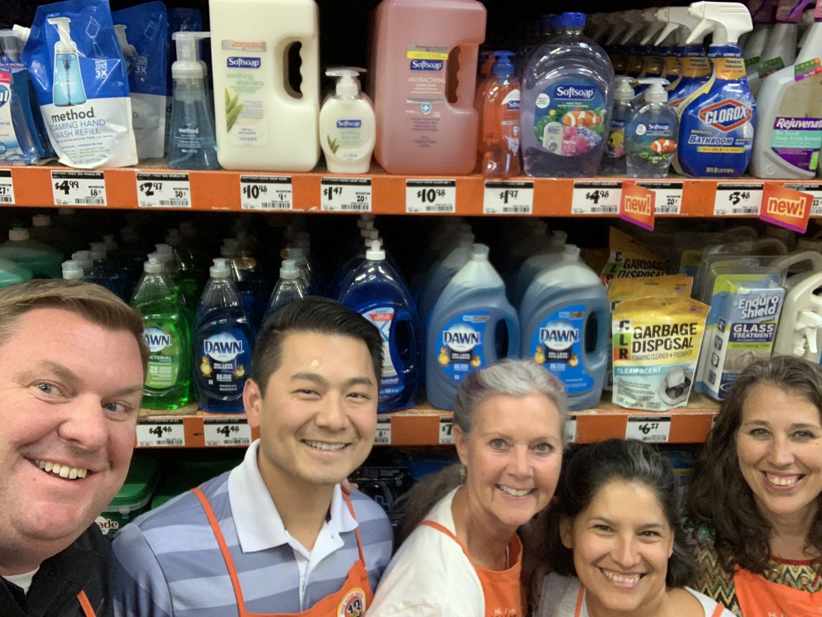 SteveMitch413's tweet photo. Amazing DOD standards #The3310 great job @Hdchhary and these wonderful associates. Only 3 out of stocks in the whole department. #PacNorthProud https://t.co/crHXF2bfnb