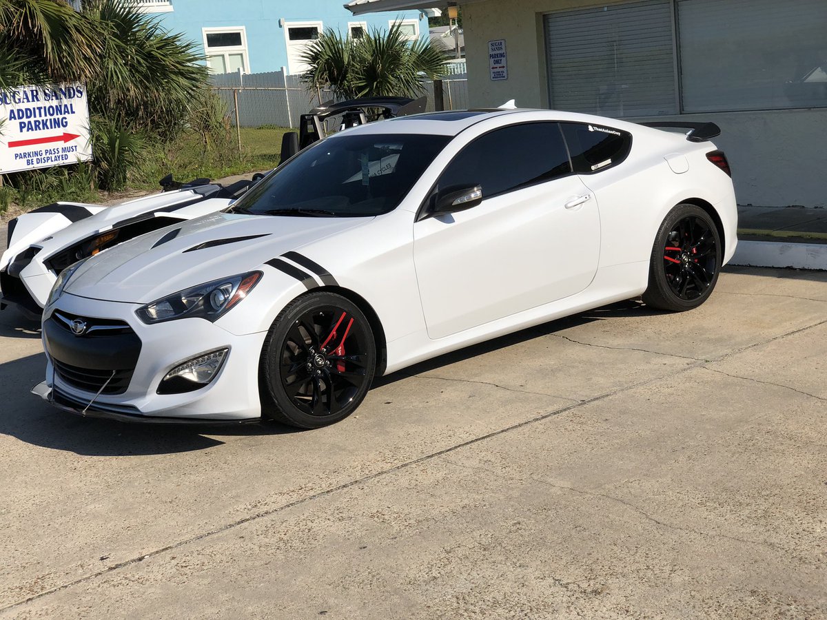 TheTeamMMK's tweet photo. Custom #Genesis courtesy of #TeamMMK https://t.co/ZfJBbDytD8