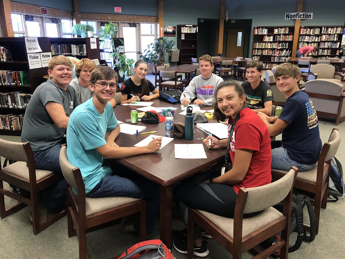 NebraskaAITC's tweet photo. It’s been a great day in Northwest Nebraska training Alliance, Minatare, and Garden County high school to be a part of the 2019-2020 Connecting Chapters Program! #agliteracy #learnthendo #ffa https://t.co/xkDArw5tK4