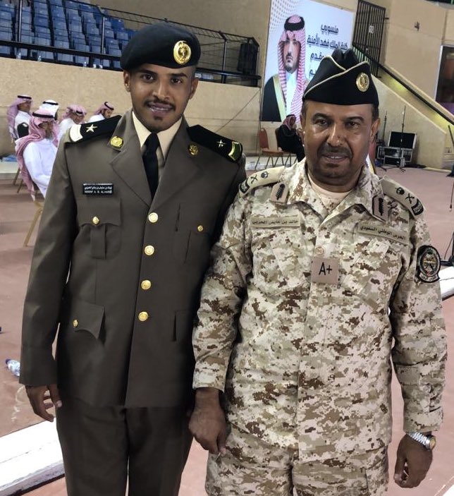 alruwaithy1's tweet photo. نبارك ونهنئ أبن العم
نواف عايض بادي الرويثي
بتخرجه من كلية الملك فهد الأمنيه
برتبة ملازم
الف مبروك
تمنياتنا له بدوام الرقي والتقدم https://t.co/rTjpne7qdR