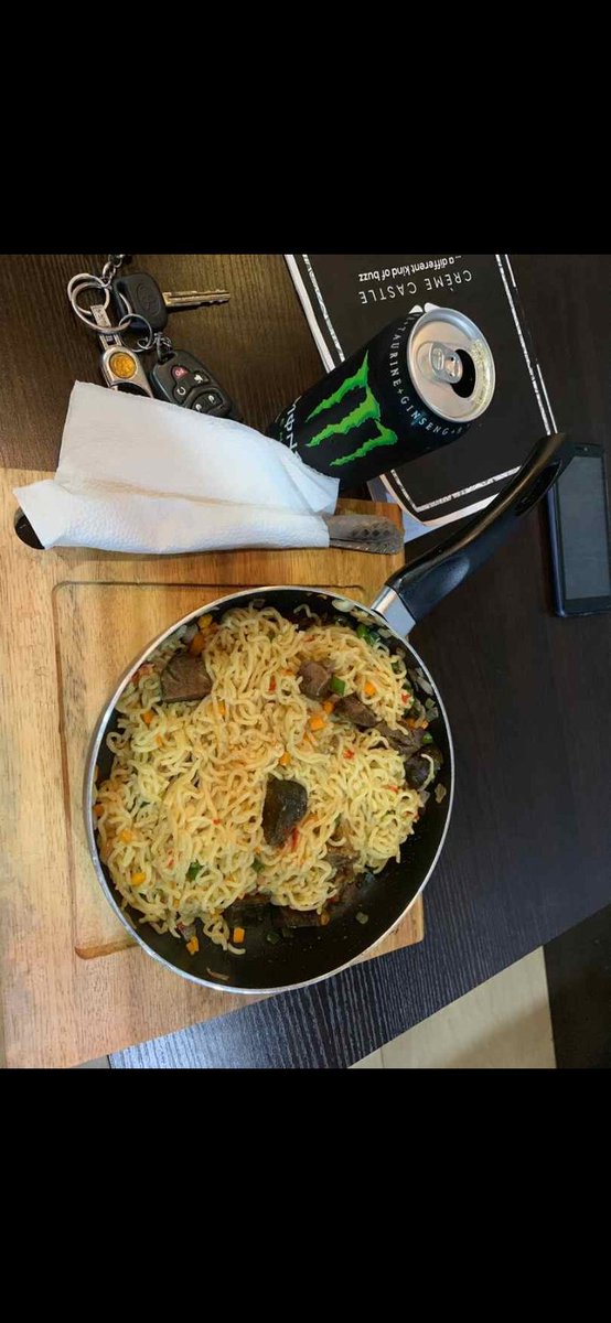 Cremecastleng's tweet photo. On another episode of Before and After....... a different kind of taste...
#bbnaija #teamoau #teamoui #greatife #food #restaurant #noodles #indomie https://t.co/a6PAhK0IfT