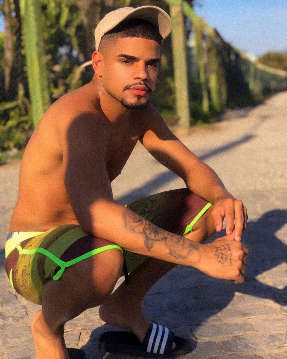 Maximo_Degen's tweet photo. a cara do amor da sua vida ❤️ https://t.co/4utrneBaI3