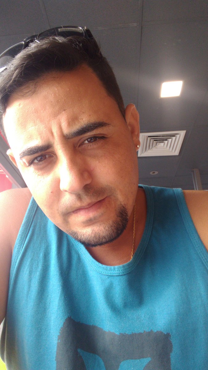 fael______'s tweet photo. Minha meta é ser feliz, não perfeito ,😁 https://t.co/8AWERZkQ8l