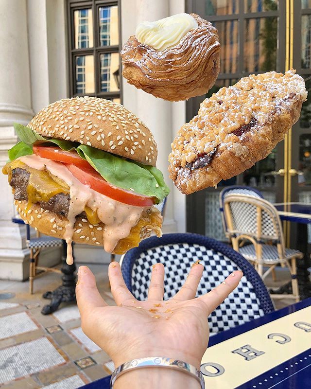 Brunchin’ Burgers &amp; Baked Goods @ Bouchon 🥐🍔🍞
(P.S. Happy #NationalCheeseBurgerDay) ift.tt/2Nni1t4