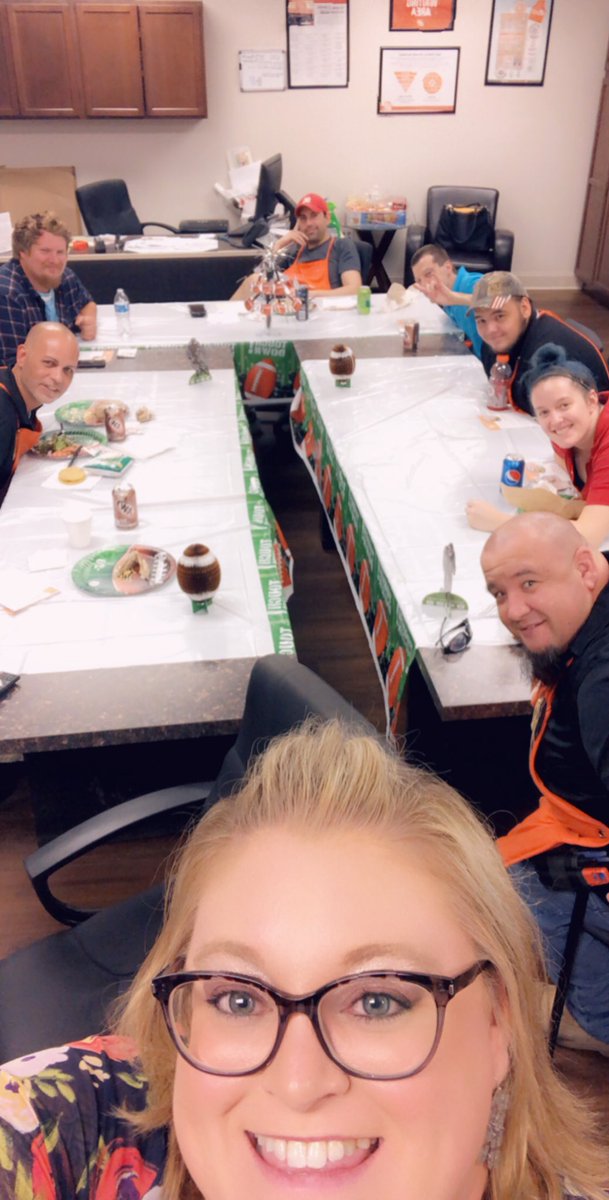 Carrie Lantz tweet media