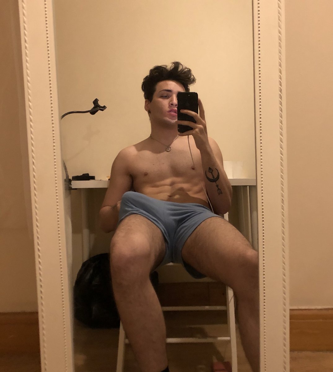 SinsWithCharm's tweet photo. 𝘛𝘢𝘬𝘦 𝘢 𝘴𝘦𝘢𝘵.

Descriptive &amp; Literate. 
Bisexual switch. 
MS/Poly. 
NSFW. 

𝘙𝘦𝘵𝘸𝘦𝘦𝘵 𝘧𝘰𝘳 𝘺𝘰𝘶𝘳 𝘧𝘳𝘢𝘵 𝘬𝘪𝘯𝘨? https://t.co/XBS8UUENih