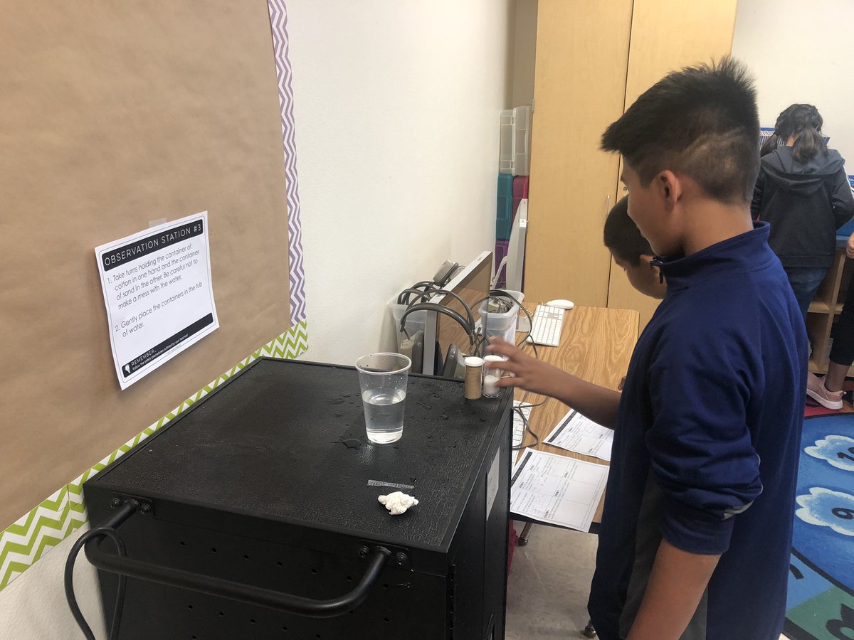CherylSchriewer's tweet photo. Science fun! Density Observation Lab! #5thgrade #RodriguezES #seguinstrong https://t.co/TJ2JvG2DHx