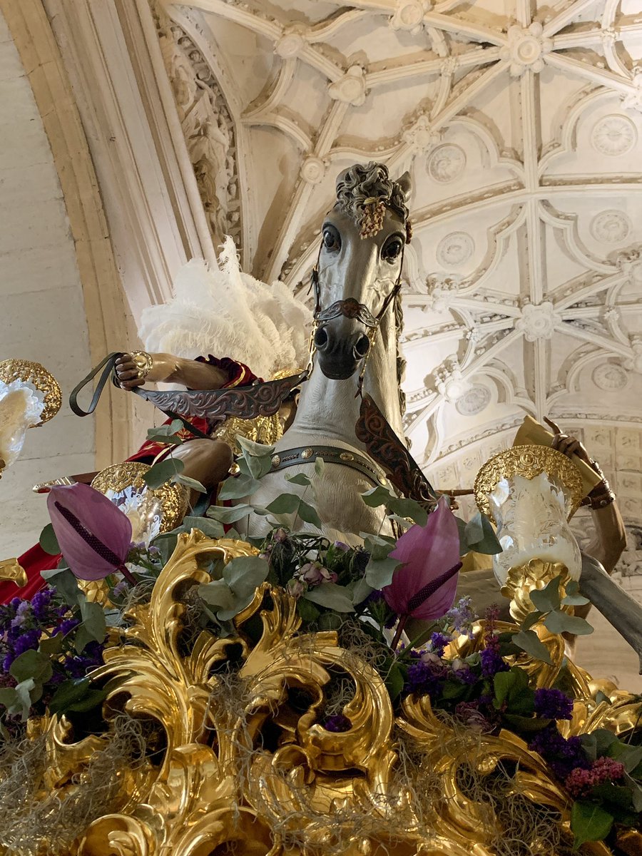 undiaenmimundo's tweet photo. ✝️Paso de misterio de Ntro Padre Jesús de la Humildad y Paciencia (Talla de Juan Martínez Cerrillo) @HdadPazCordoba 
Puedes visitarlo en la exposición #portucruzredimistealmundo  @MagnaCordoba hasta el próximo domingo 22 en @MezquitaCordoba 
ℹ️Toda la info en @CabildoCordoba https://t.co/kjITUX8dOV