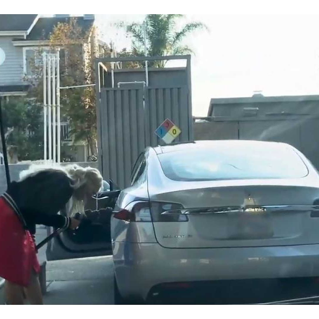 We know electric vehicles are your favorite. 🔌
- What is your favorite battery powered car?  🤣
*
*
#wearefueldelivery #fueledbyaeromotive #aeromotivefueled #seriousfuelsystems #highperformance #fueldelivery #fuelsystems  #aeromotive #tesla #electriccar #prius