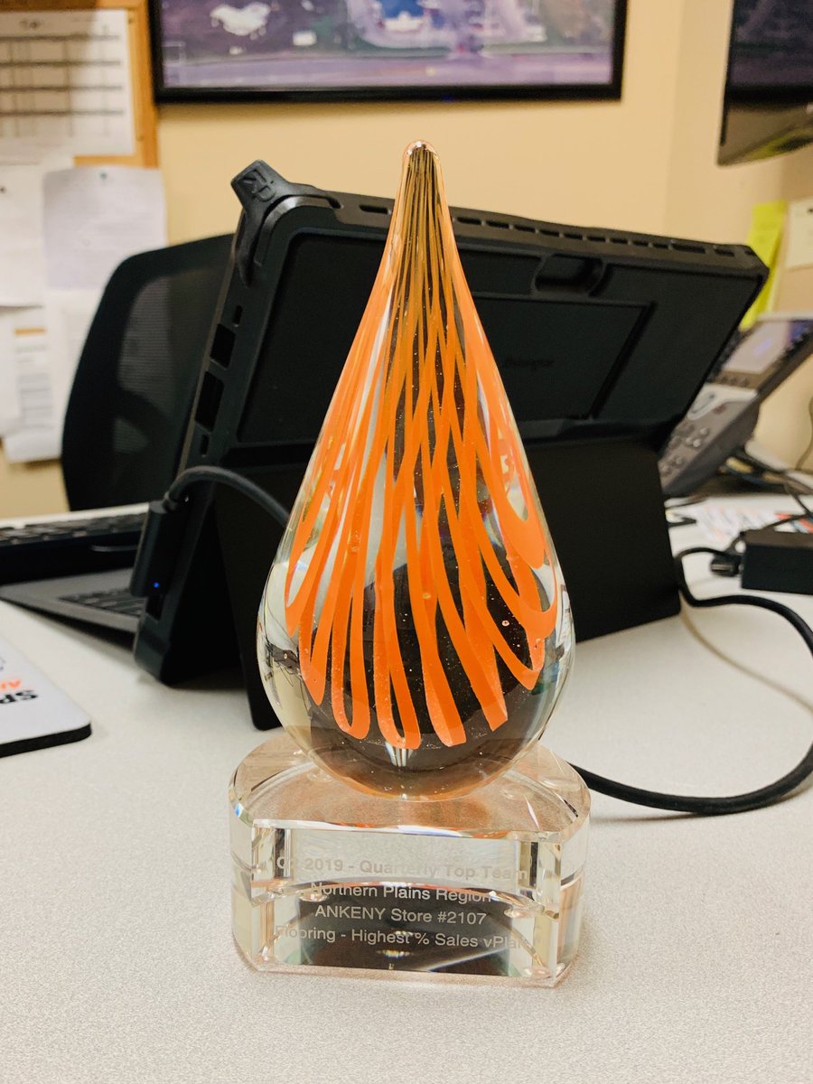 Congratulations flooring team at the Ankney Home Depot!! Awesome award! Very proud of their hard work. ⁦@LISA_M_MCCARTY1⁩ #THD2107 ⁦<a href="/THDSharpie/">Peyton Sharp</a>⁩ @bradley14680744