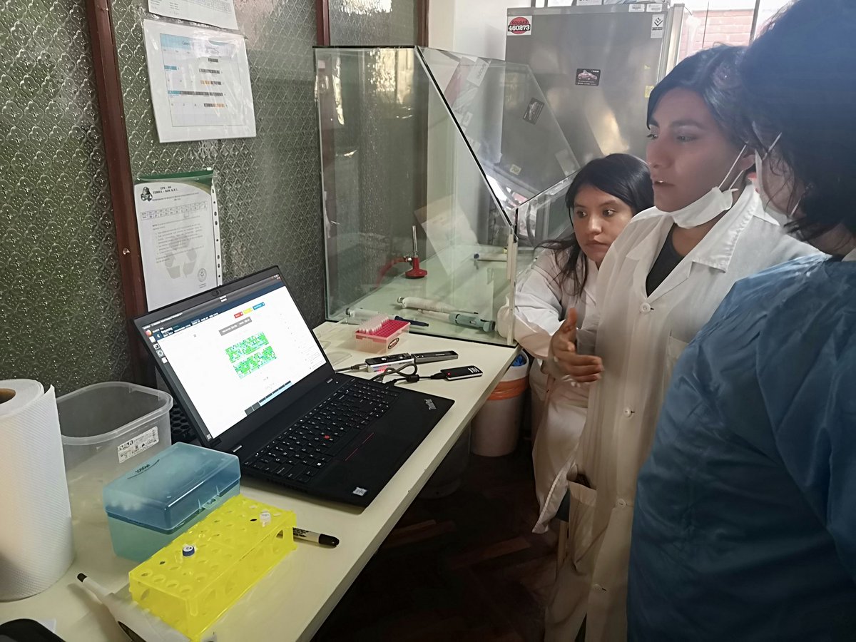 BOOM👩‍🎤 - #MinIon @nanopore sequencing #rabies virus in #Peru! Simultaneously generating the first peru rabies virus WGS (IN-COUNTRY) for phylogenetic analysis & training local scientists for future #genomicsurveillance. Helping to reach zero human rabies deaths by 2030 #zeroby30