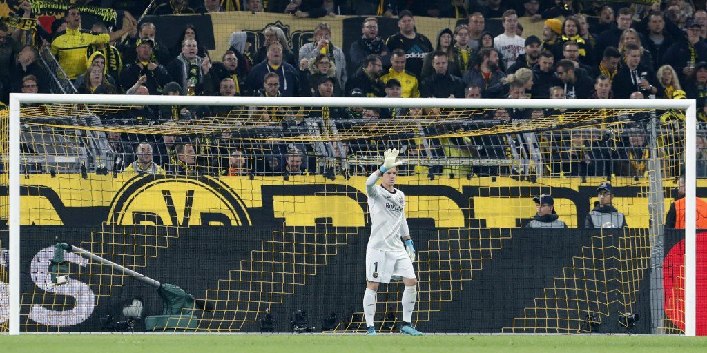 FCBarcelona_es's tweet photo. 🤚 @mterstegen1 https://t.co/etbFxvVueq