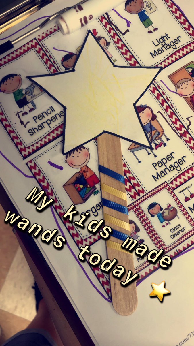iamannhellll's tweet image. My classroom made wands today. I love doing crafty things with my kiddos! I’m super excited for fall art! 💓 #WhenWorkIsLife