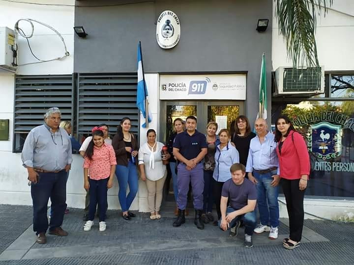 subsepartcomyg's tweet photo. Con el fin de fortalecer lazos con la comunidad- tal cual lo indicó el Gobernador @domingopeppo - cada miércoles, recorremos junto a integrantes de #ForosVecinales de las 3a y 5a jurisdicciones, las instalaciones del 911 y centro de Videovigilancia.
@SeguridadChaco
@FantinNestor https://t.co/WLm3aGSHrB