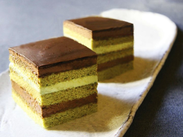 Matcha lovers should try this delicious and aesthetic treat💚

#matchatiramisu #tiramisu #maedaen