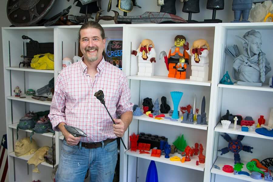 kcsw's tweet image. Dave Dalton Operator and Owner of Hammerspace is a judge for Startup Weekend. #MakeDesignBuild 

I have been making and breaking things from a young age. My grandfather showed me that you can make anything you can imagine by putting a steam engine into a Ford Pinto