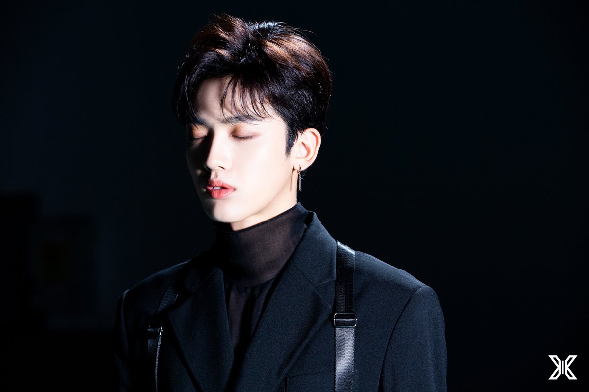 [BEHIND] X1 ‘FLASH’ M/V SHOOTING

#X1 #엑스원 #FLAϟH #김요한 #KIMYOHAN