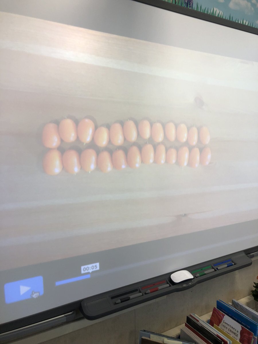 AshleyAppel2's tweet photo. Some math talk fun with videos from @BerkeleyEverett and @MrsNewell22 with G3 Ss! Enjoyed their different noticings and wonderings! @GloriettaGopher @sleepyOUSD https://t.co/2mfm0nCQd1