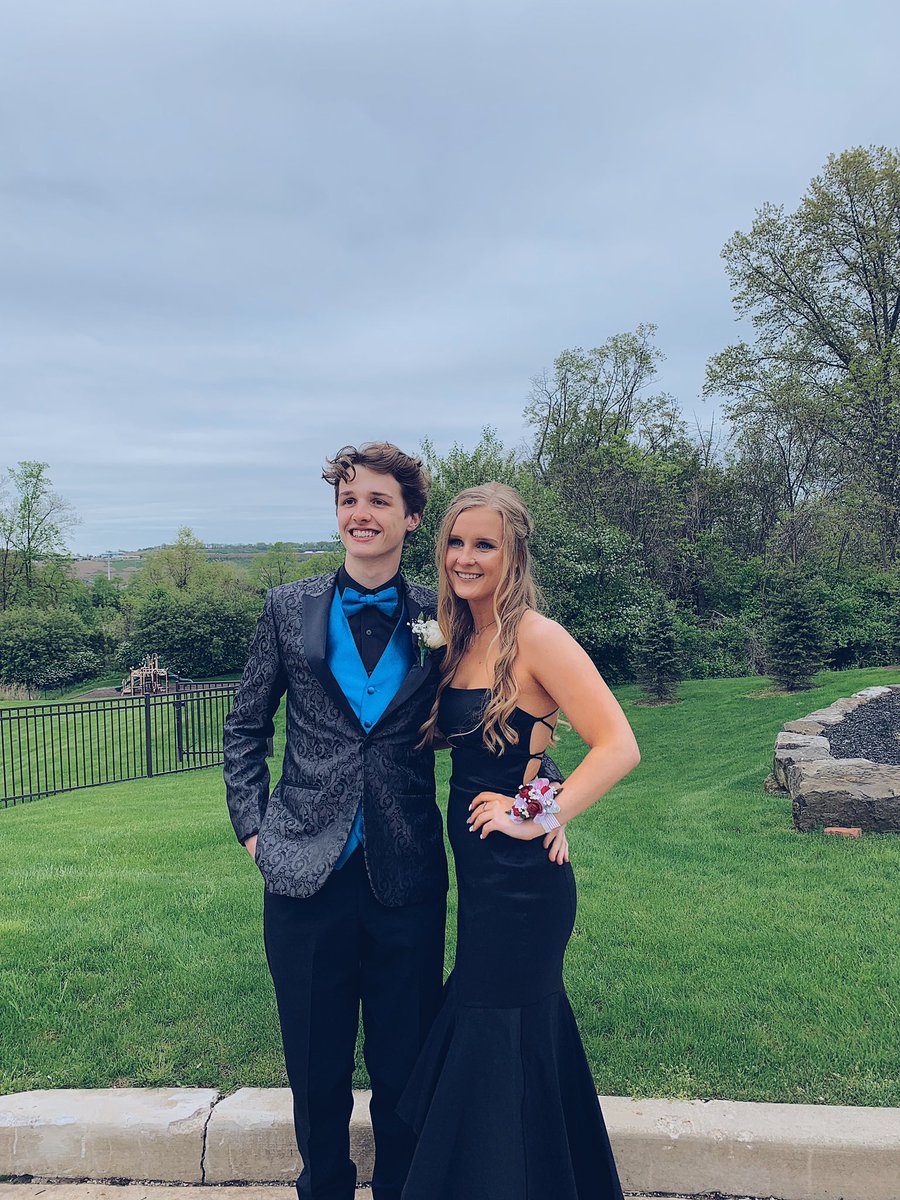 obilinovic's tweet photo. happy bday @Patroote love u so much💓💓so happy we get another 4 years together!!! #dirtydans https://t.co/ZtxzKIcWIn
