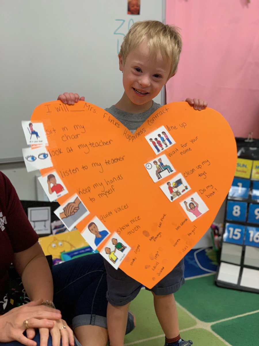 FPSBillieKids's tweet photo. Social Contract review with our leader of the day 😊 #FPSPride #CapturingKidsHearts ❤️🤩#TeamFlink @flipflippen @flippengroup https://t.co/8wIbmnZfGw