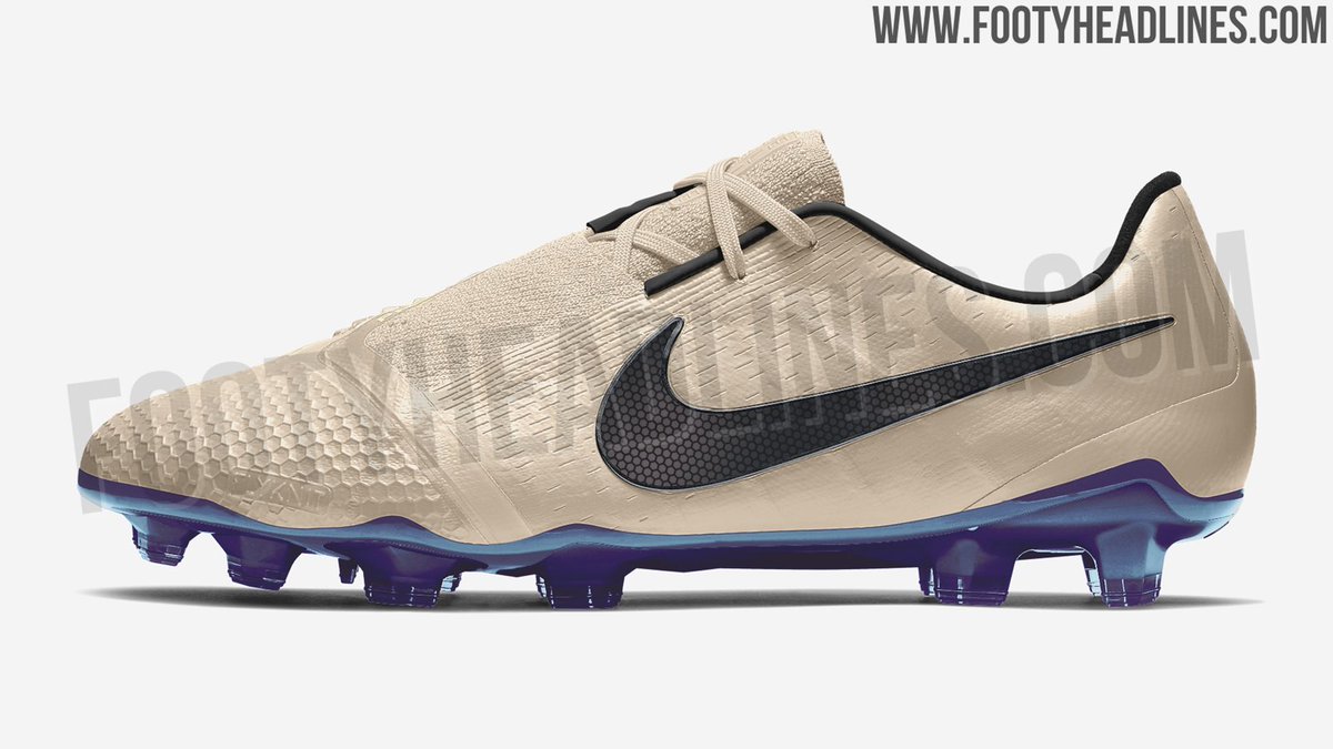 Nike Phantom Venom Elite FG Soccer Cleats Black Gold AO7540 .