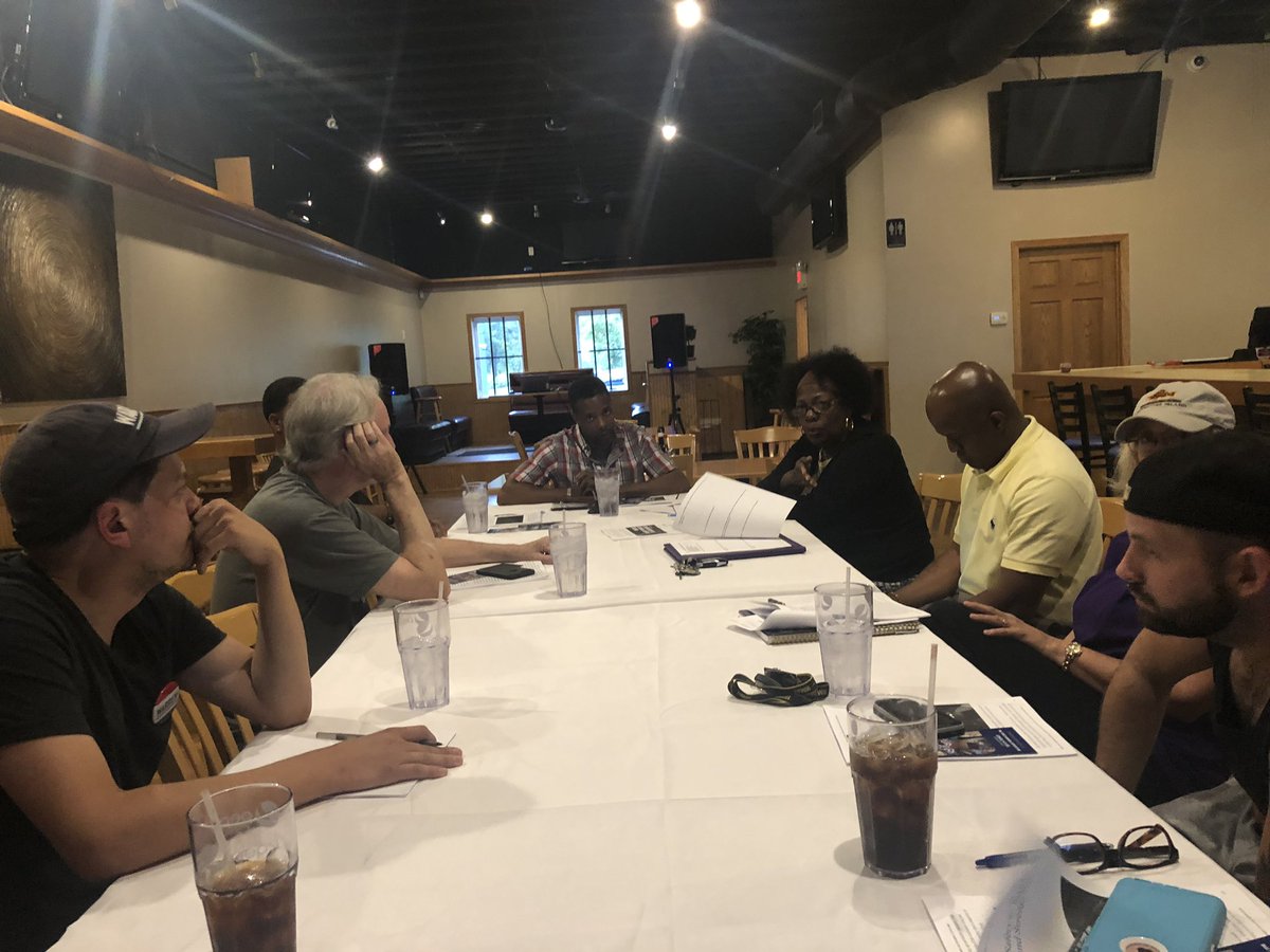 jonathanjarmon's tweet photo. Thanks to everyone that came out to join us at our Criminal Justice Reform Roundtable. @ewarren understands the issues and #hasaplanforthat https://t.co/NScb8L2SDg
