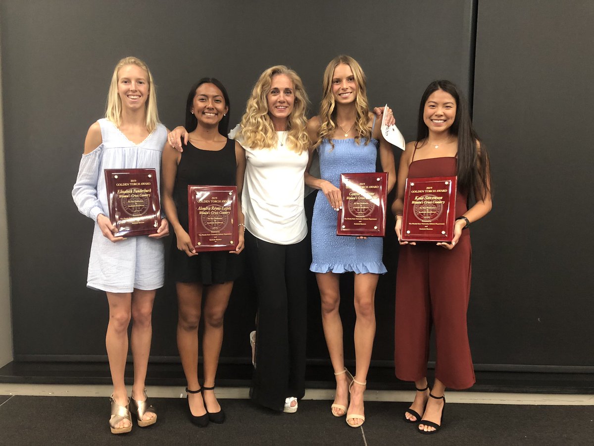 4.0 crew! These ladies made the Golden Torch into a bonfire! I felt smarter just by standing next to them- and they felt dumberer 😉