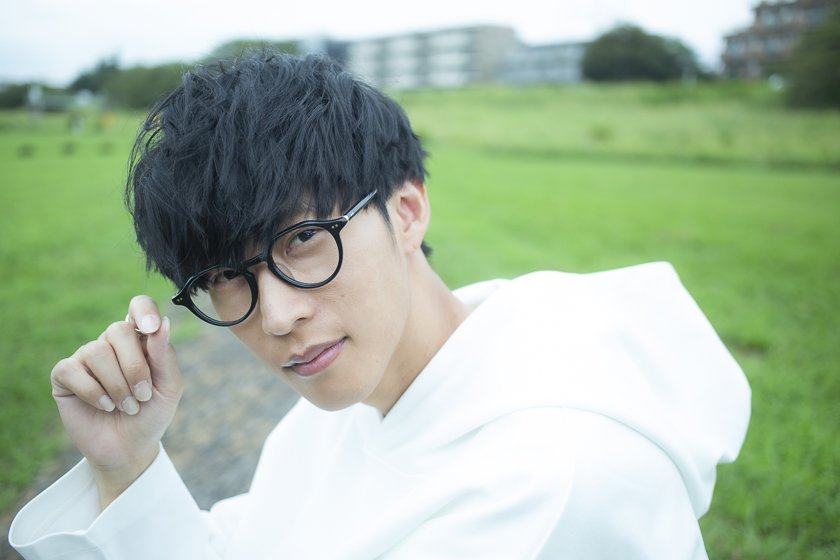 livedoornews's tweet photo. 【5周年】アニソン界で生きる覚悟と現実。#オーイシマサヨシ インタビュー 
https://t.co/J5UReSHa79

「40歳で活動をやめるかもしれない」――現在39歳。衝撃的な発言の裏には、仕事に丁寧に向き合う #大石昌良 ならではの“譲れない想い”があった。 https://t.co/Hfxkj8AkZT