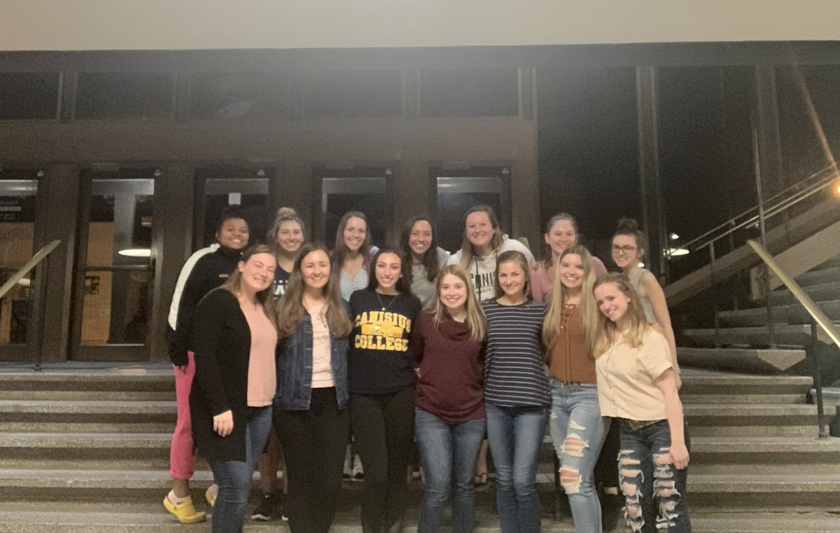 Dance_Griffs's tweet image. Your 2019-2020 Canisius Dance Team! We’ll catch you at a home basketball game soon! 💛💙