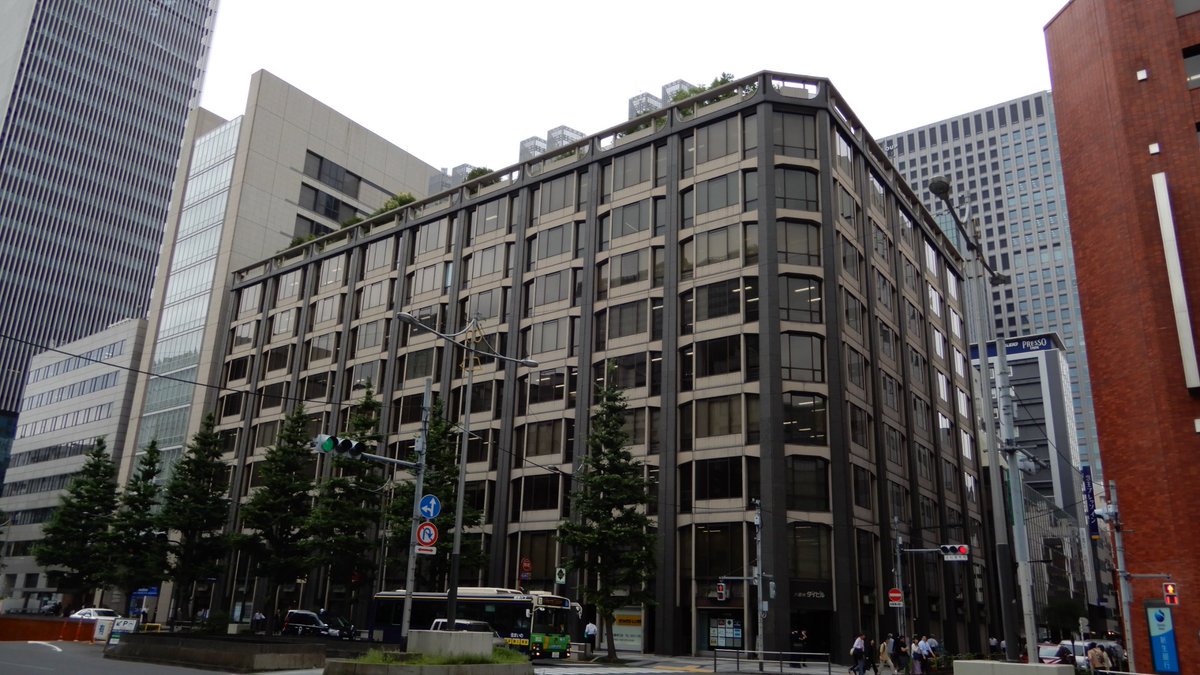 Curiositydriving 八重洲ダイビル 旧名称 大阪ビルヂング八重洲口 所在地 東京都中央区京橋1 1 1 竣工 1967年 設計 村野 森建築事務所 構造 鉄骨鉄筋コンクリート造 規模 地上9階 地下5階 施工 鹿島建設 東京建築 ビル自慢大会ミニ