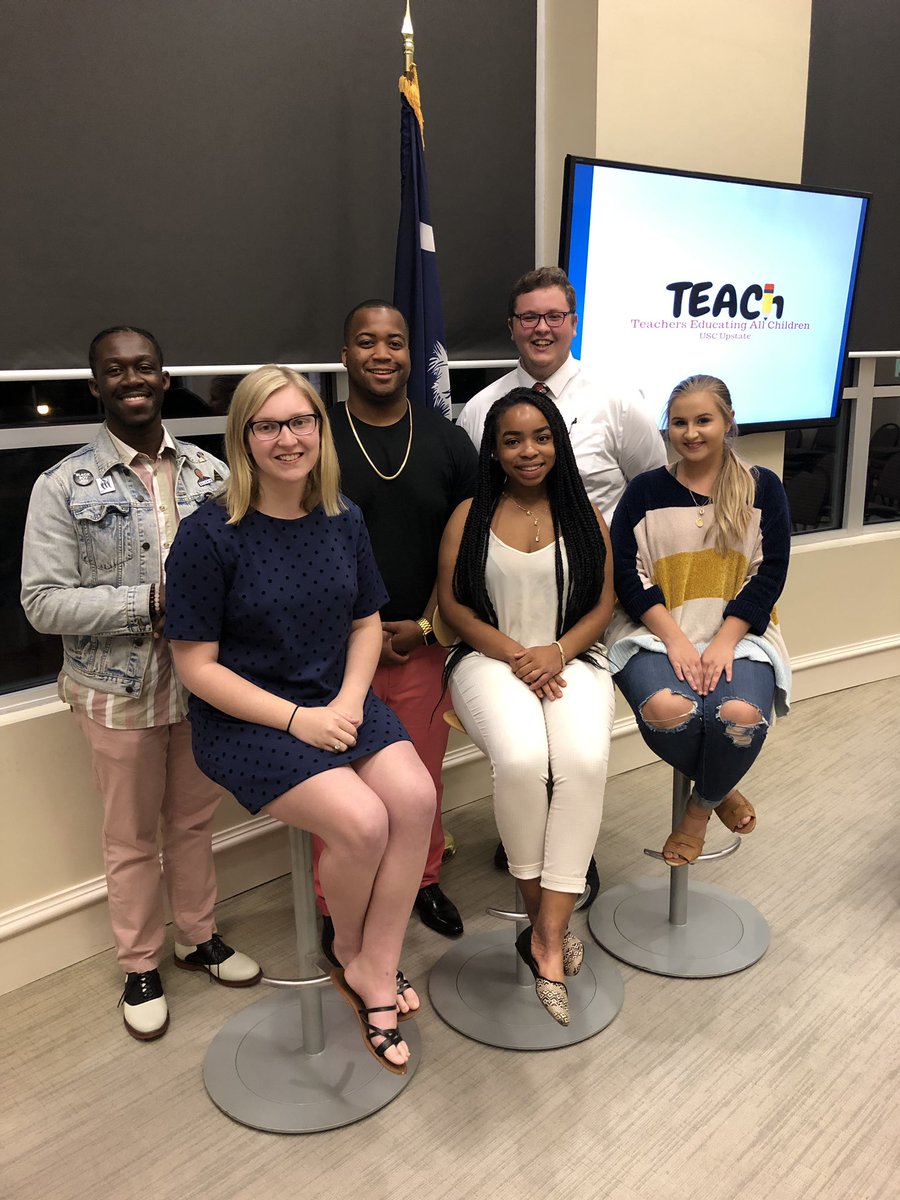 uscupstateteach's tweet photo. We had a great scenario night with our members and faculty members from the School of Education, Human Performance, and Health. Thank you all for coming! https://t.co/AtZphwxBqj