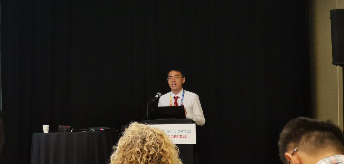 lab_wave's tweet image. Qidi is at FiO conference presenting his work on temporal stitiching of RF signals.