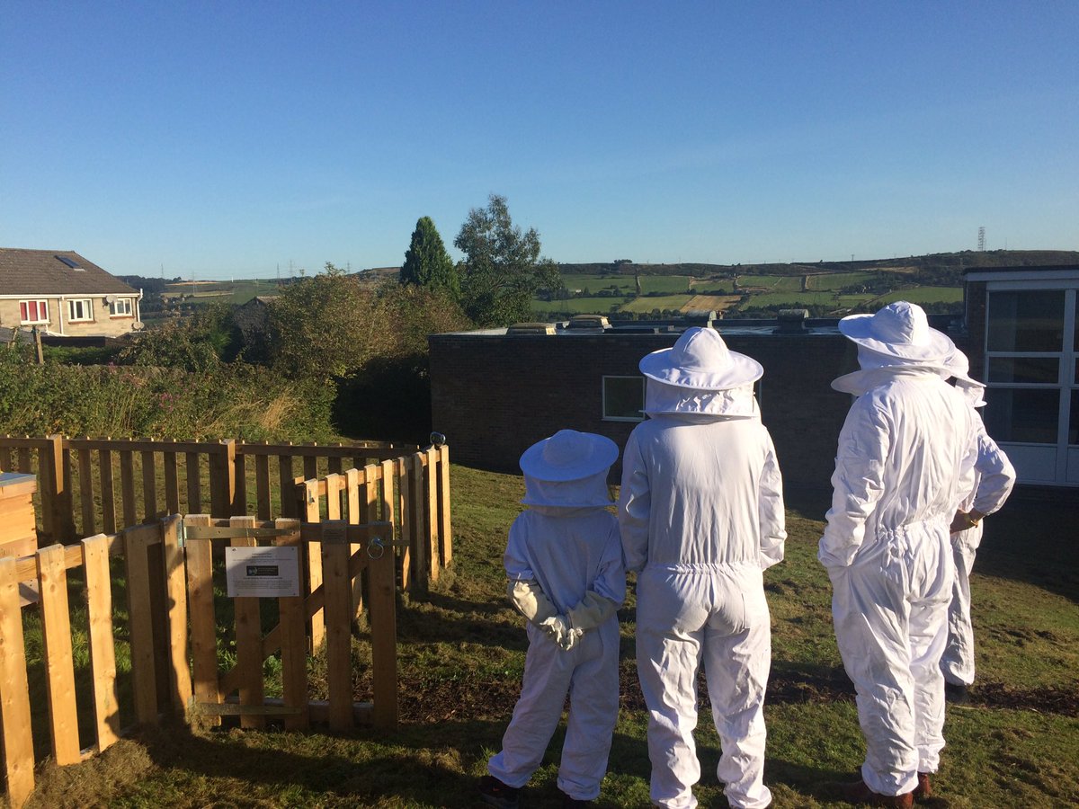 Simon Thake tweet media